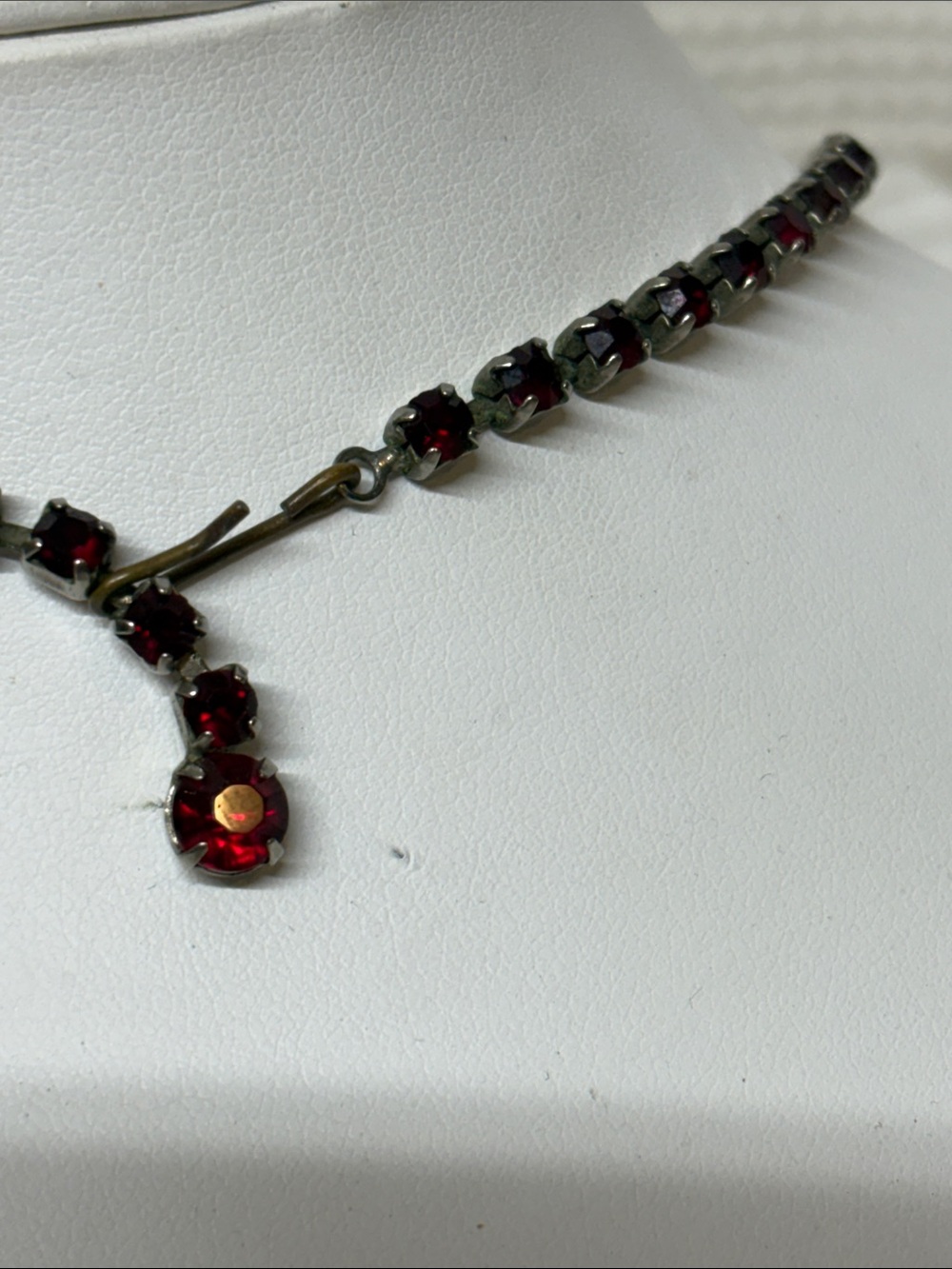 Ruby, red choker necklace - Picture 6 of 7